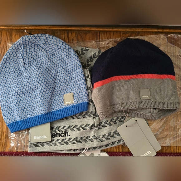 Set of 3 Bench Beanies - Picture 1 of 4